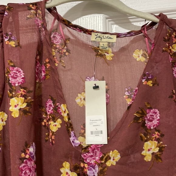 Magenta Floral Blouse - Picture 2 of 4